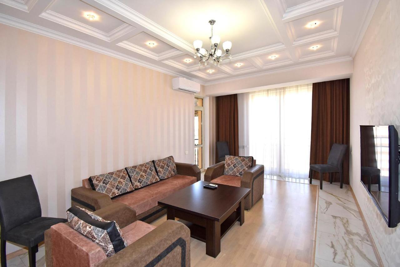 Rent Inn Yerevan On Buzand Street Екстериор снимка
