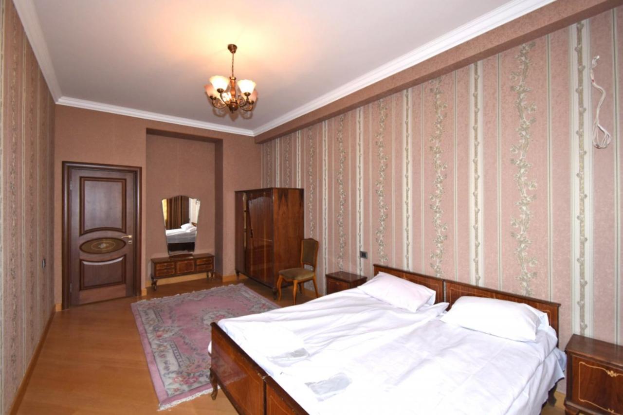 Rent Inn Yerevan On Buzand Street Екстериор снимка