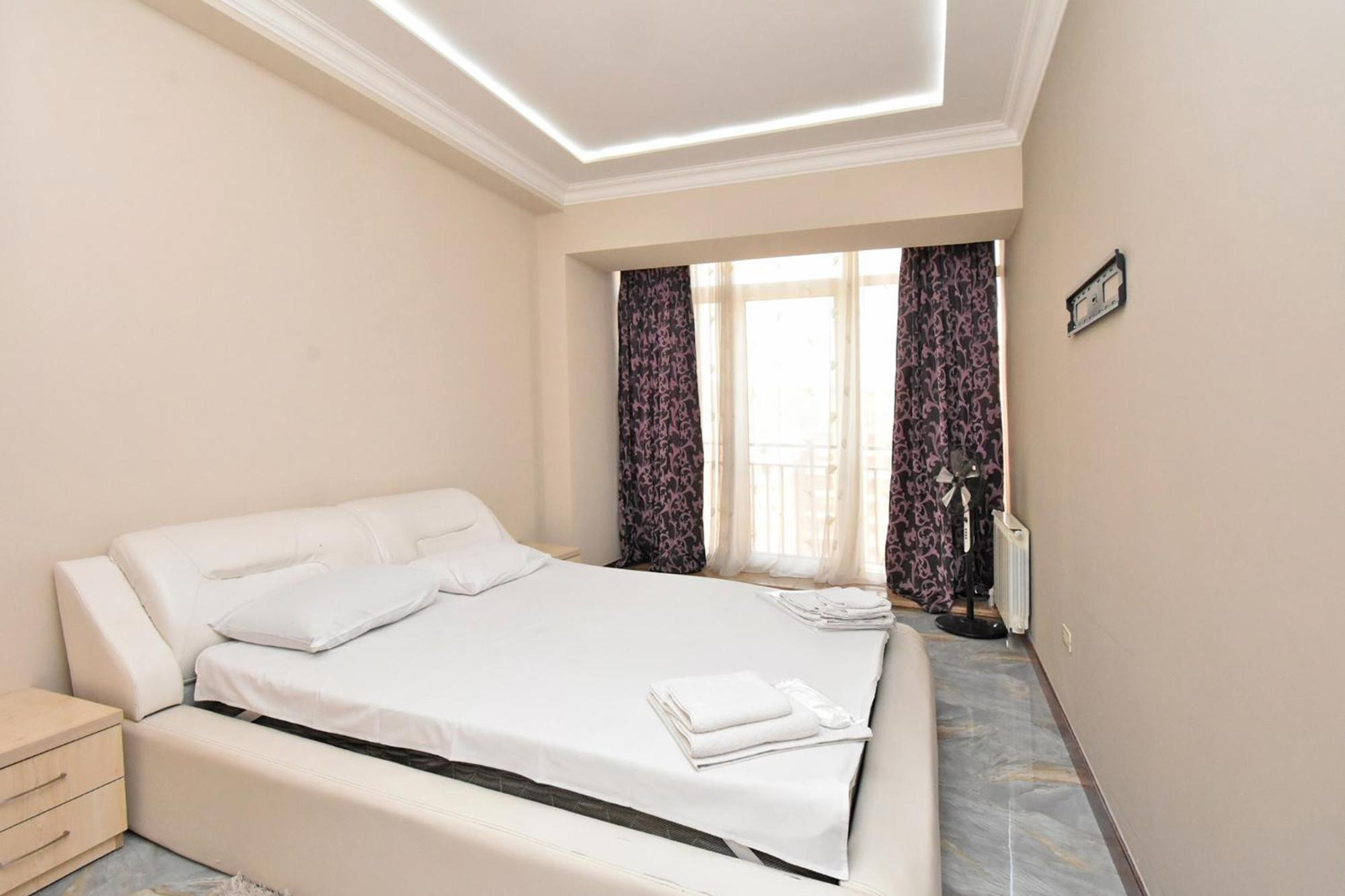 Rent Inn Yerevan On Buzand Street Екстериор снимка